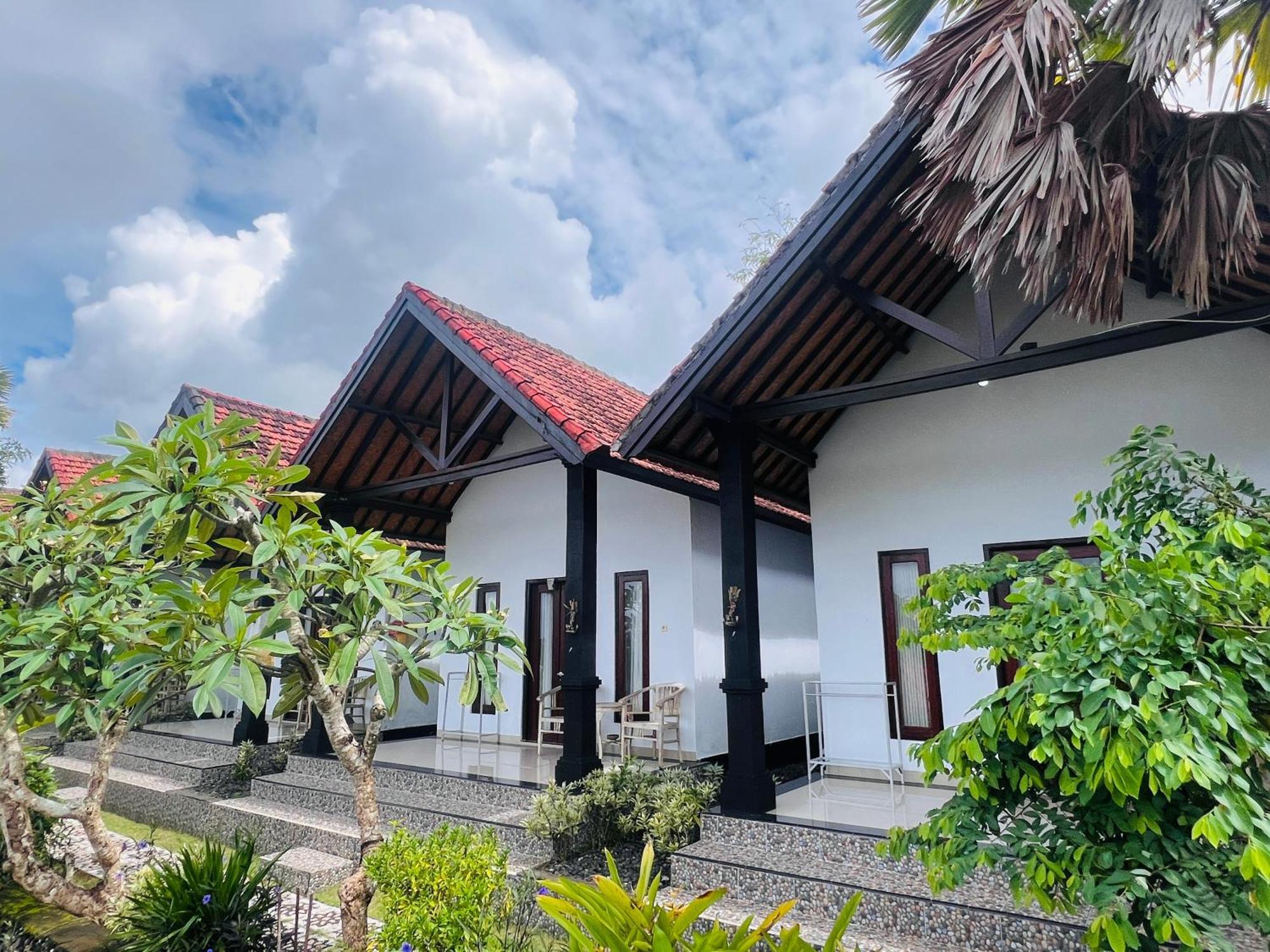Lime Penida Cottages Toyapakeh Exterior photo